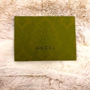 GUCCI green paper receipt holder